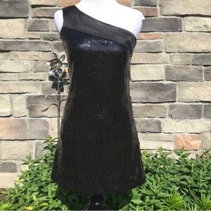 Elegant Black One-Shoulder Dress